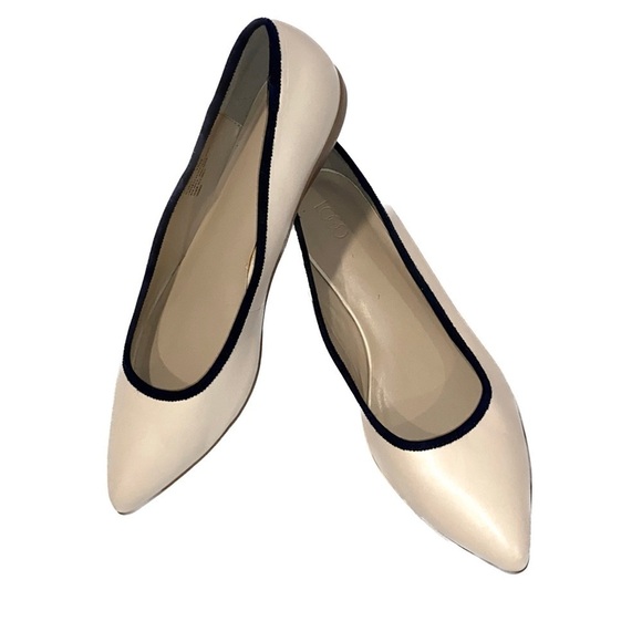 LOGO by Lori Goldstein Pointed Toe Ballerina Flats Cream Black Trim Size 10 - Picture 1 of 8
